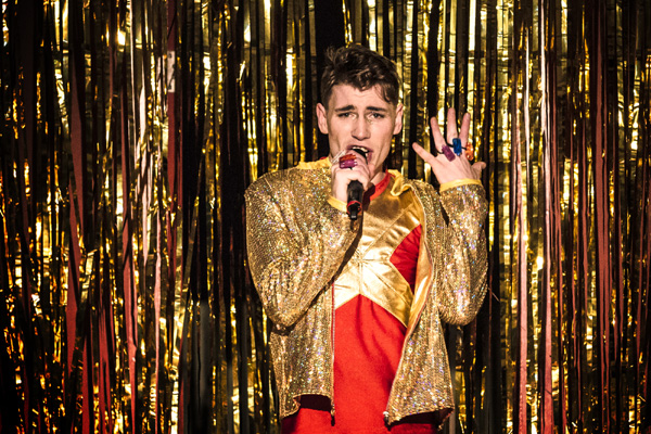 DOUZE<br>PRAGUE FRINGE FESTIVAL 2016