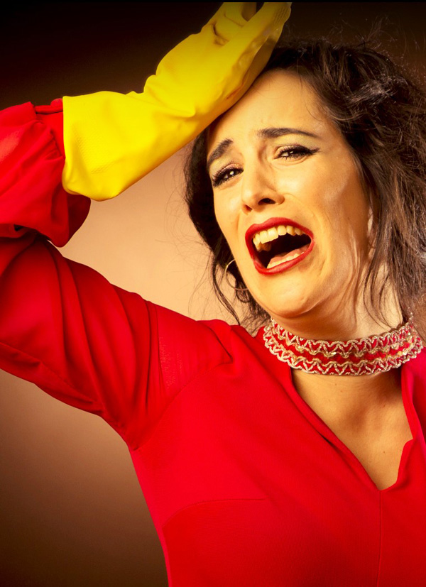 MADAME SEÑORITA: ¿WHO ARE TÚ?<br>MADAM SEŇORITA: ¿KDO JE TY?<BR>PRAGUE FRINGE FESTIVAL 2016